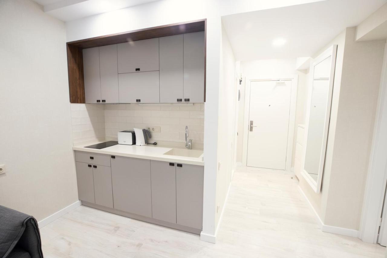 Gq Apartments On First Line Batumi Exterior foto